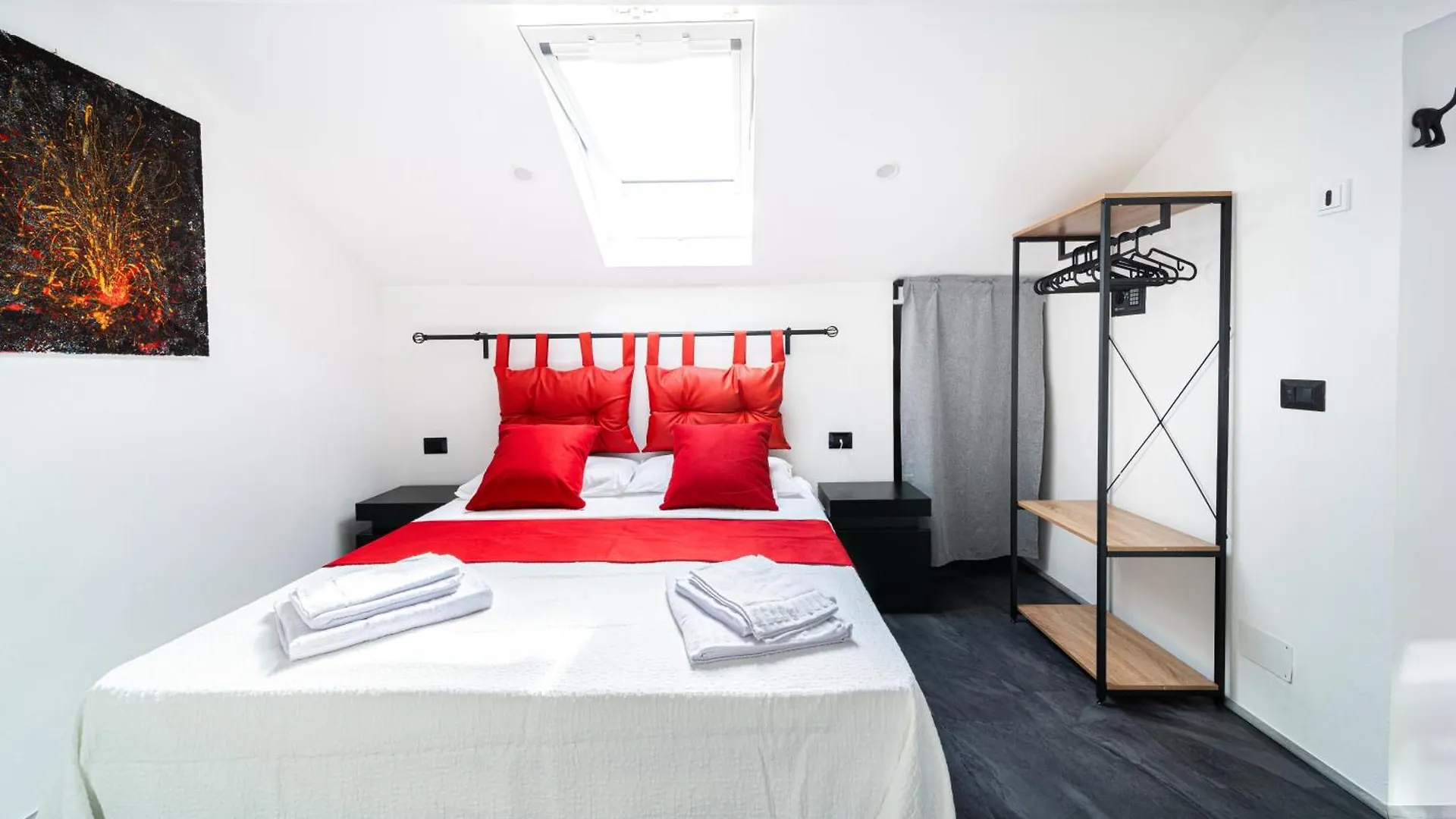Apartment Volcano'S Suite - Etna - Private Room With Jacuzzi In Catania Center